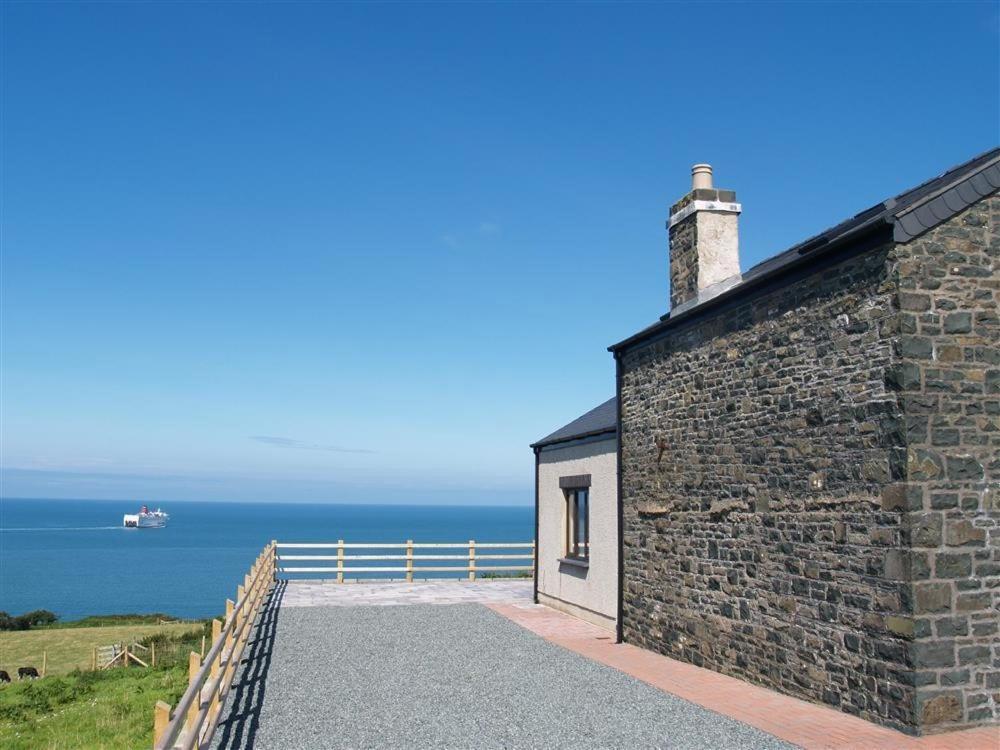 Cable Cottage Fishguard Exterior foto